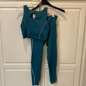 Teal green workout set